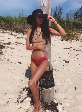 Стриптизерша Элианора №7069, 26 лет